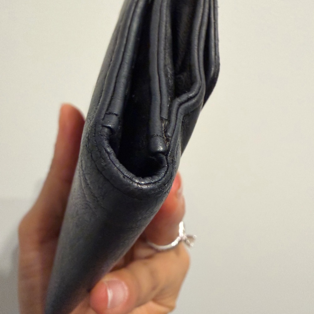 SOLD - Chanel Classic Black Leather Wallet - Picture 4 of 16